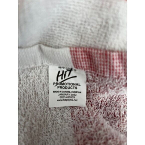 New Tim Hortons Large Beach Pool Bath Towel 26 1/2” x 52” - Picture 3 of 3